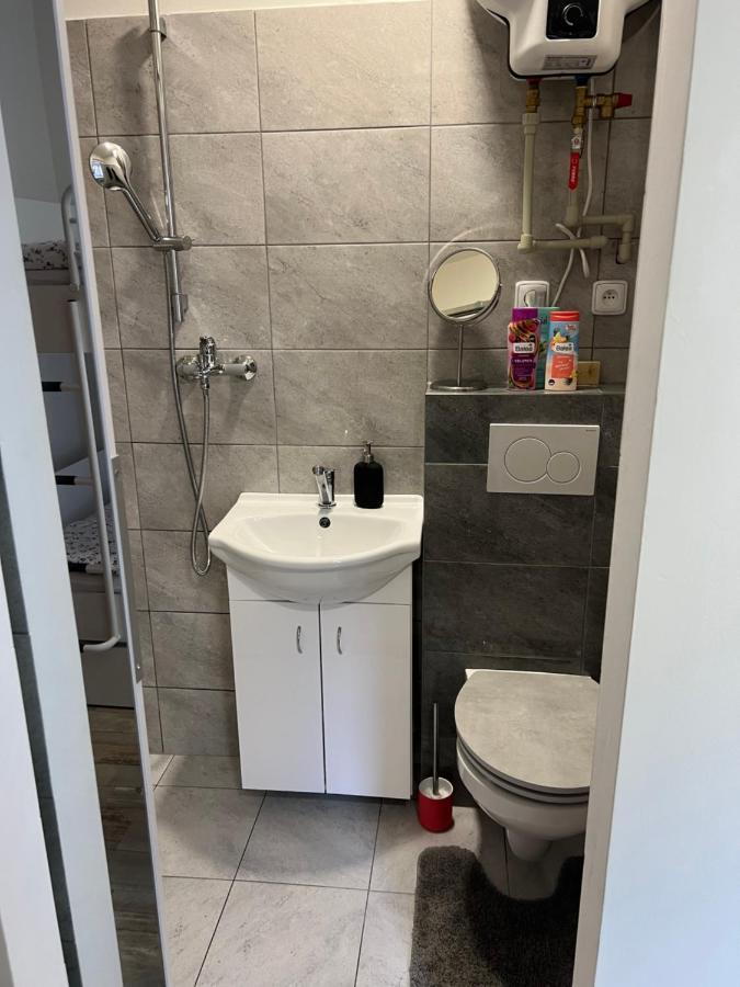 Kapsle Luhacovice Apartamento Exterior foto